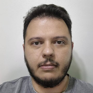 אנטון — המנעולן שמגיע אליכם